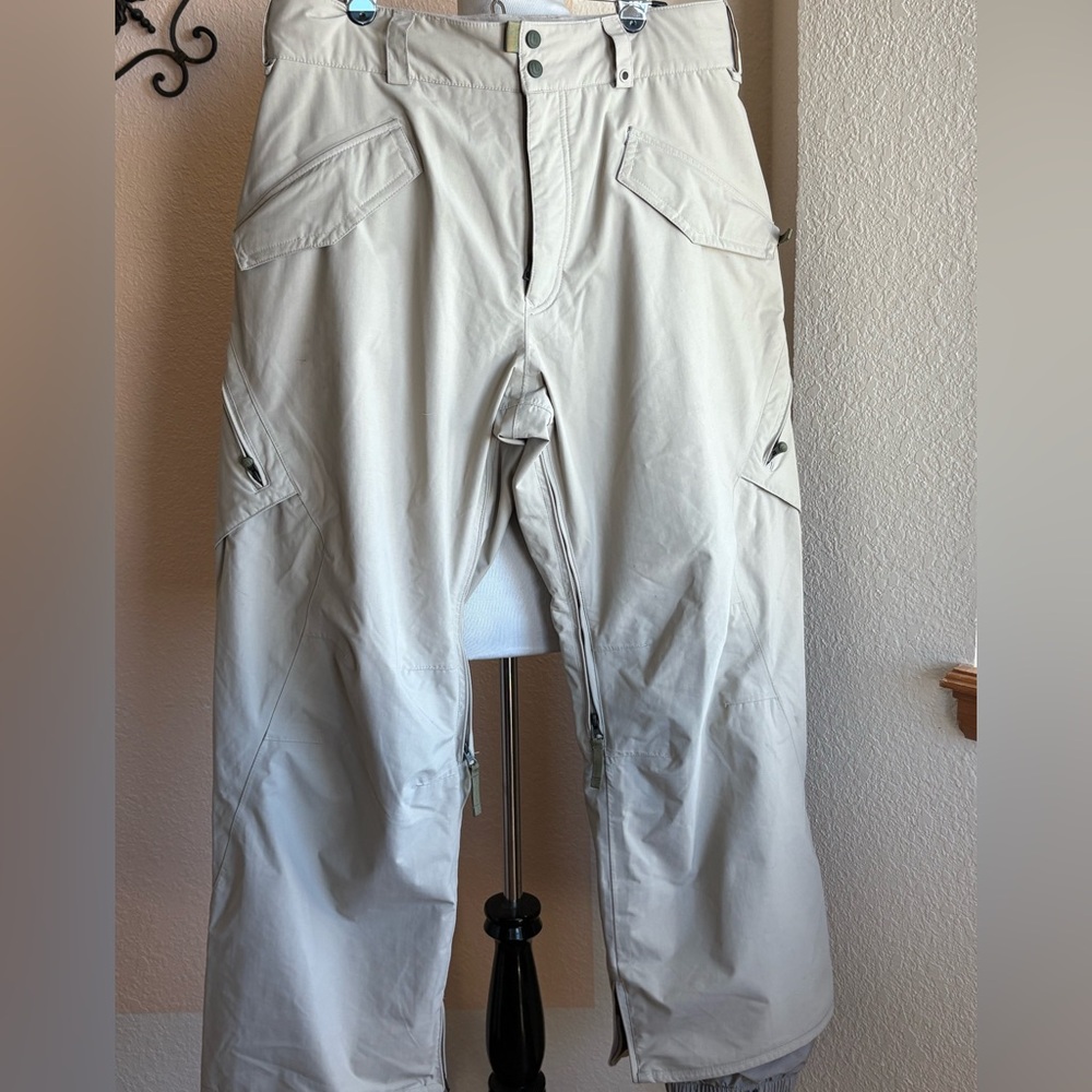 Burton ski unisex pants size M 36/30 great